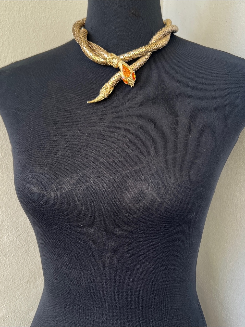 Whiting & Davis Signed Mesh Snake Belt Lariat Necklace in Gold 42” - Picture 4 of 13